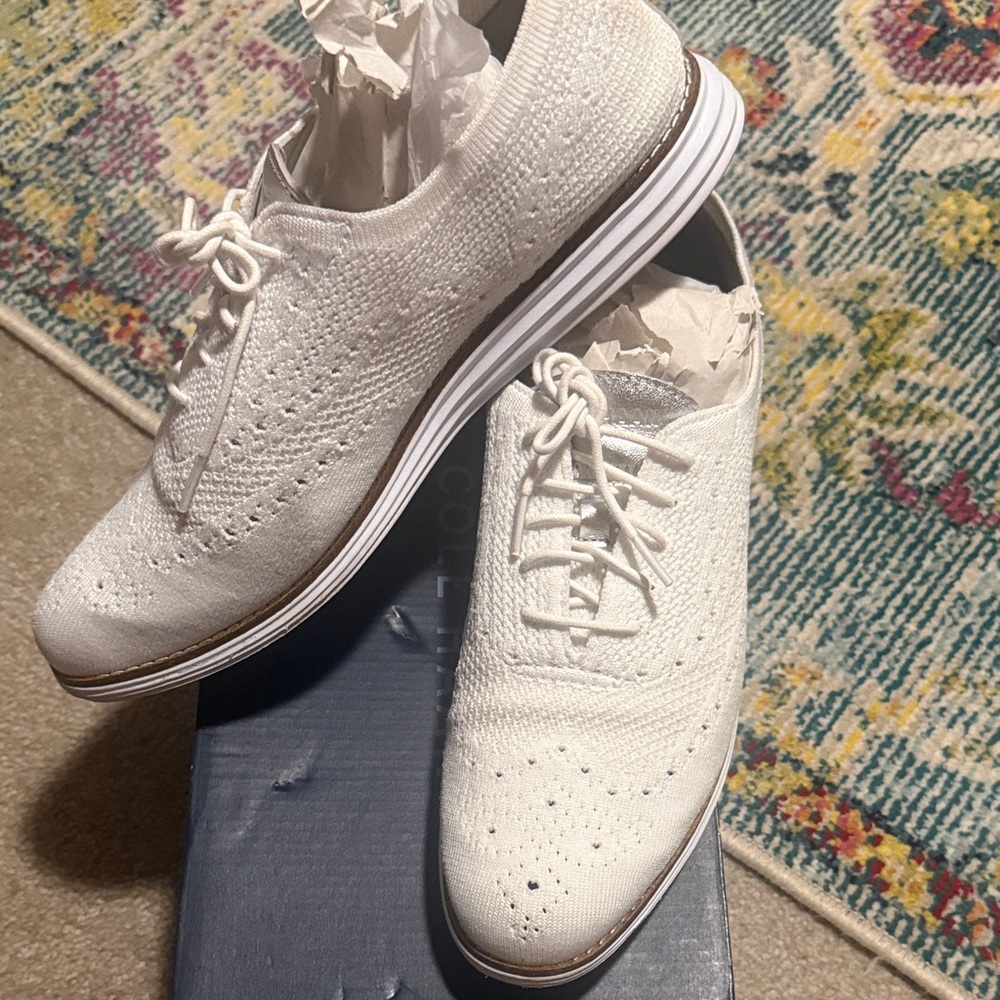 Cole Haan Size 11 OriginalGrand stitchlite White Wingtip Oxford casual Shoes